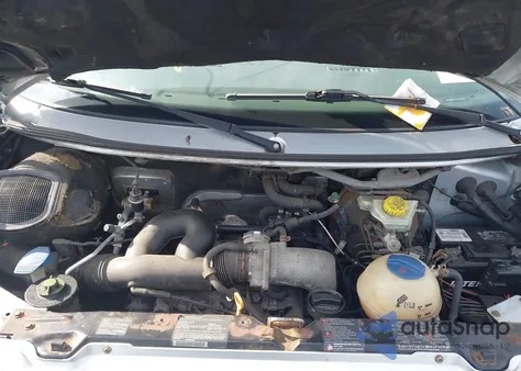 2003 Volkswagen Eurovan Mv z USA, uszkodzony, nr VIN WV2MB47053H002603